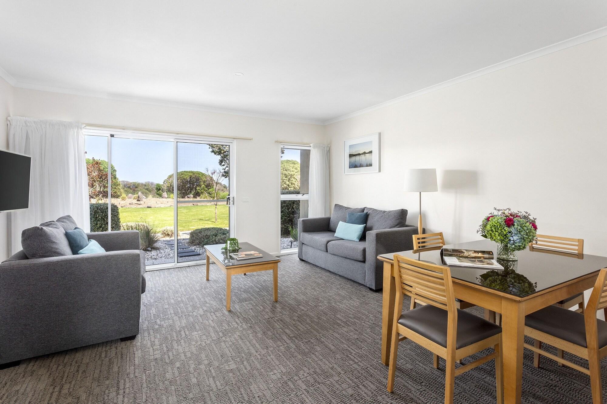 เควสวิลเลี่ยมส์ทาวน์นอร์ทอพาร์ทเม้น Aparthotel วิลเลียมส์ทาวน์ ภายนอก รูปภาพ